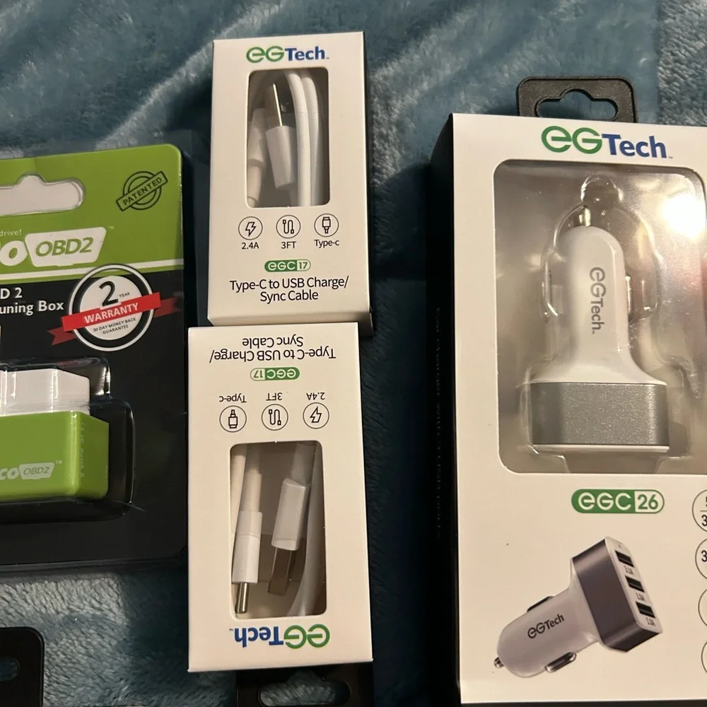 EG Tech Bluetooth Anti-lost Device and Car Charger Set and eco devise